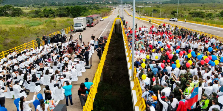 De BogotÁ A Caracas A Retomada Das RelaÇÕes ColÔmbia Venezuela O Momento Diário Do Povo 2749